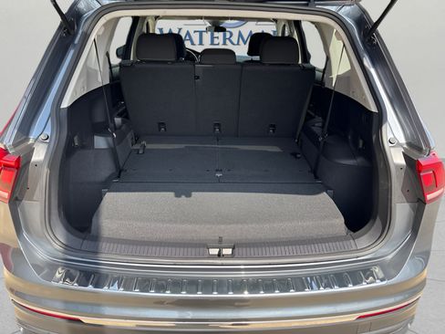 Used 2023 Volkswagen Tiguan S FWD image 28
