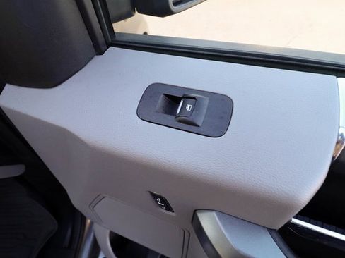 Used 2018 Ford F150 XLT w/ Equipment Group 302A Luxury image 48