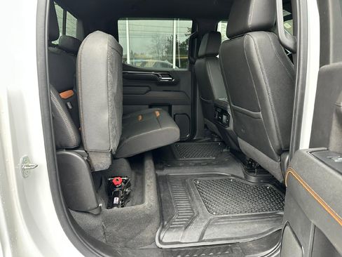 Certified 2023 GMC Sierra 1500 AT4 w/ AT4 Premium Package image 38