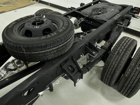 Used 2023 RAM 3500 Tradesman image 6