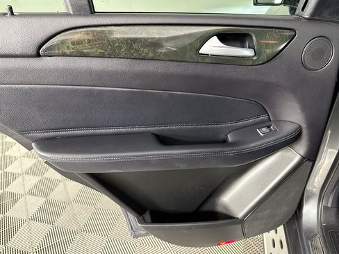 Used 2017 Mercedes-Benz GLE 350 image 23