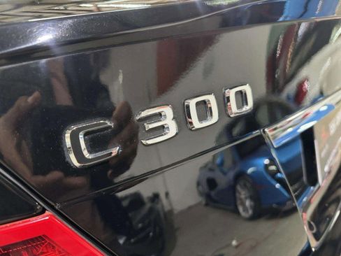 Used 2012 Mercedes-Benz C 300 Sport image 19