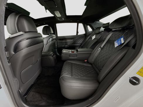 Used 2026 Genesis G90 3.5T Prestige image 26