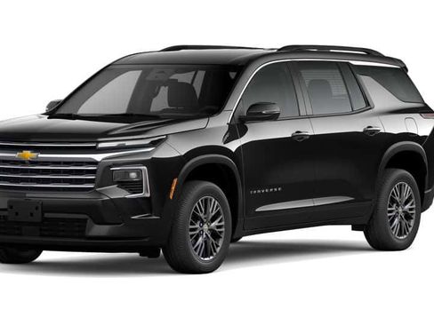 New 2026 Chevrolet Traverse LT image 2