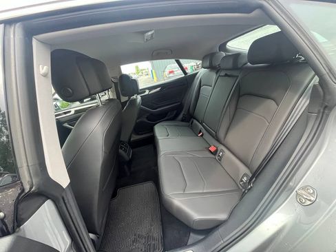 Certified 2021 Volkswagen Arteon SE FWD image 25