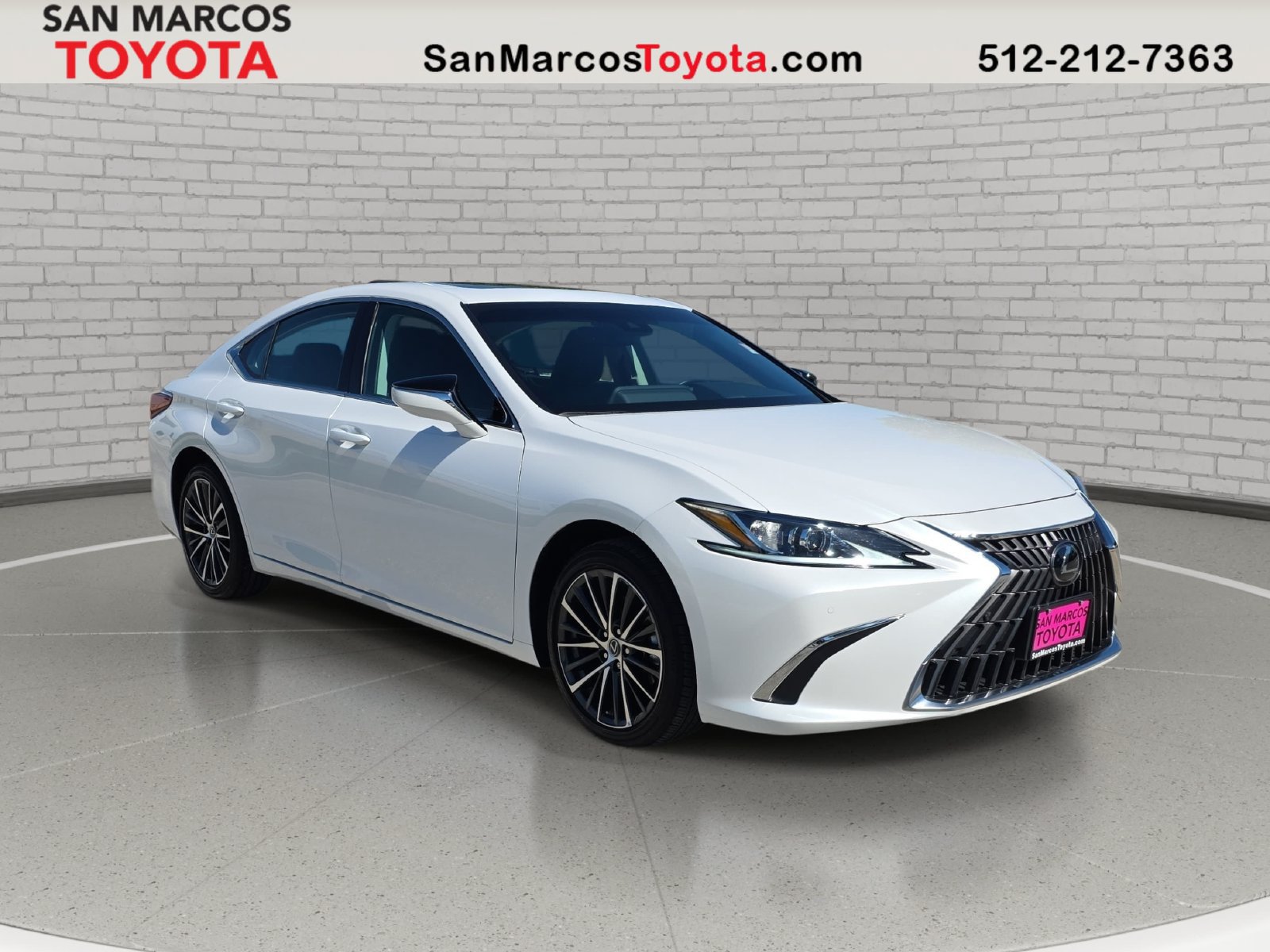 Used 2025 Lexus ES 350 w/ Premium Package FWD image 3