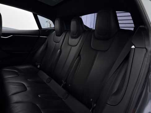 Used 2017 Tesla Model S 75 image 28