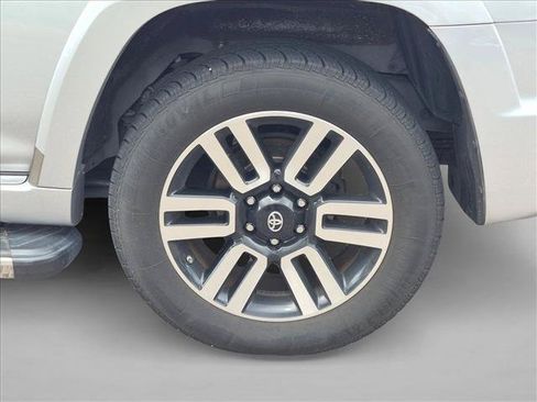 Used 2014 Toyota 4Runner Limited RWD image 14