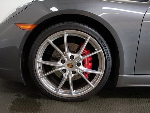 Certified 2018 Porsche 718 Cayman S image 14