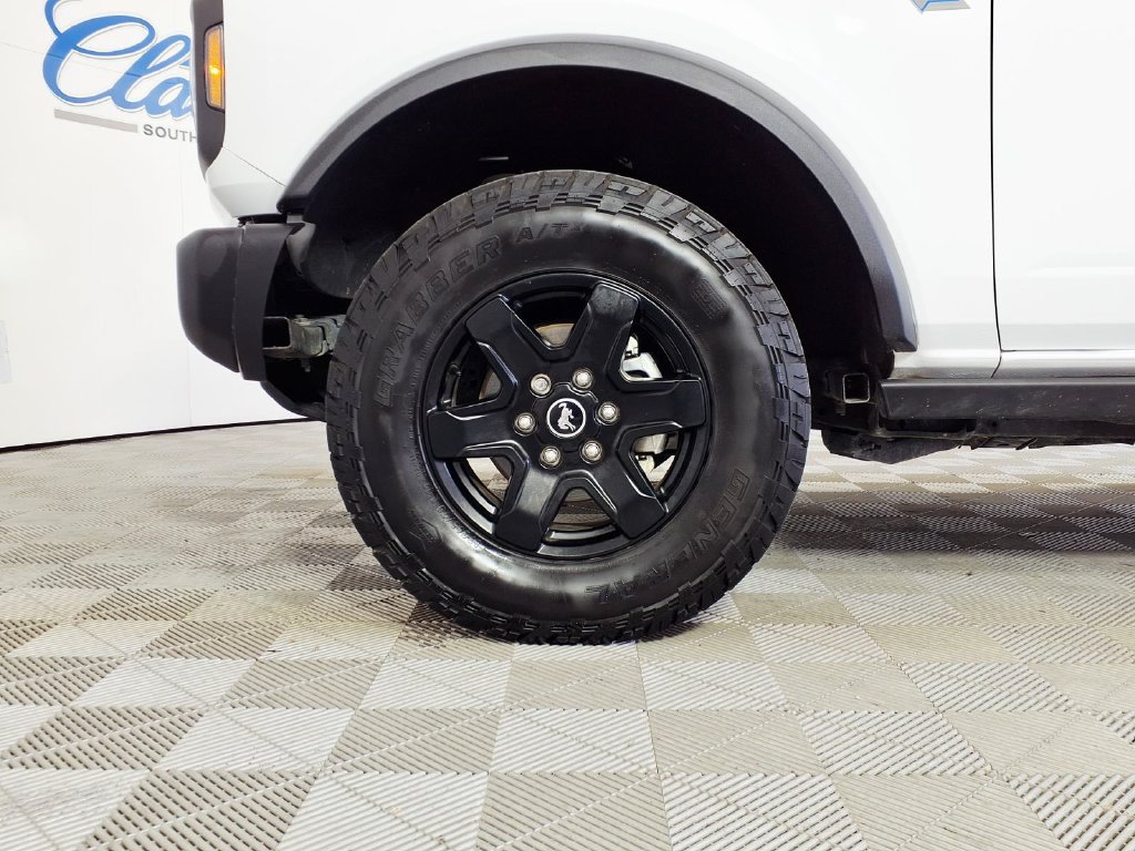 Used 2024 Ford Bronco Black Diamond AWD/4WD image 7