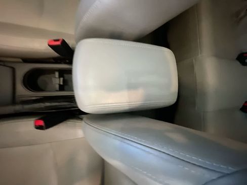 Used 2018 Subaru Forester 2.5i Limited image 21