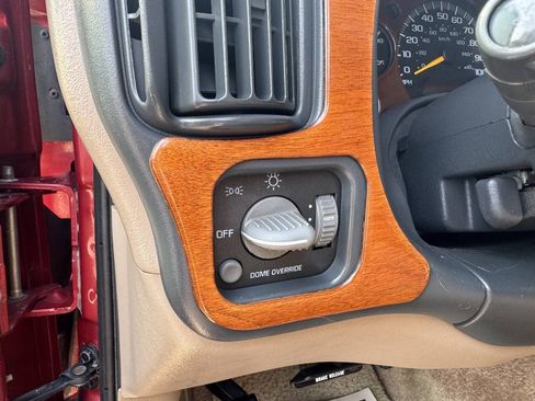 Used 1997 Chevrolet Express 1500 RWD image 11