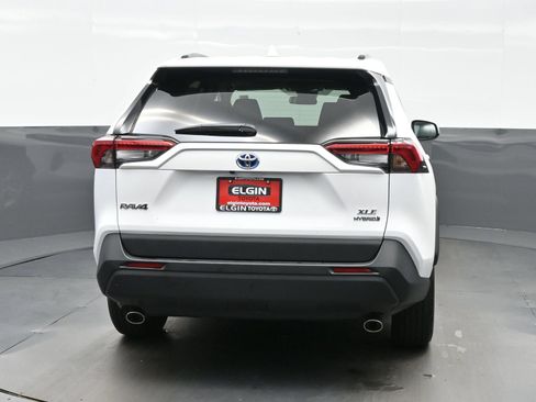 Used 2024 Toyota RAV4 XLE w/ Convenience Package AWD/4WD image 5