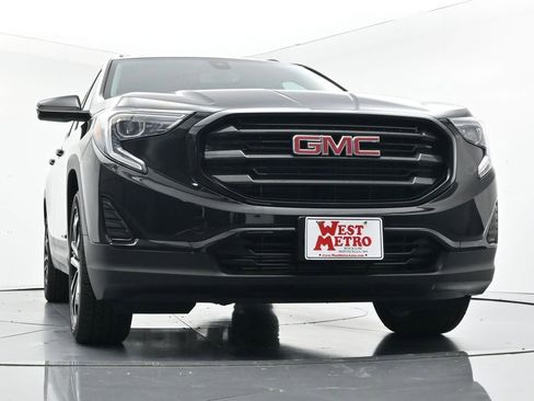 Used 2020 GMC Terrain SLE w/ Driver Convenience Package AWD/4WD image 28