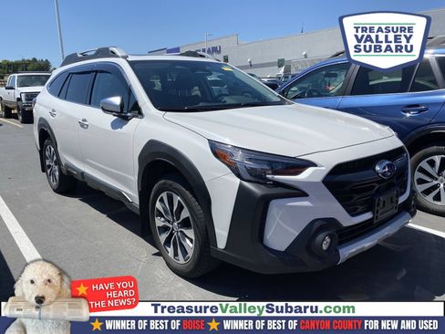 Used 2025 Subaru Outback Touring AWD/4WD image 1