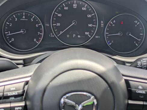 Used 2024 MAZDA MAZDA3 s FWD image 27
