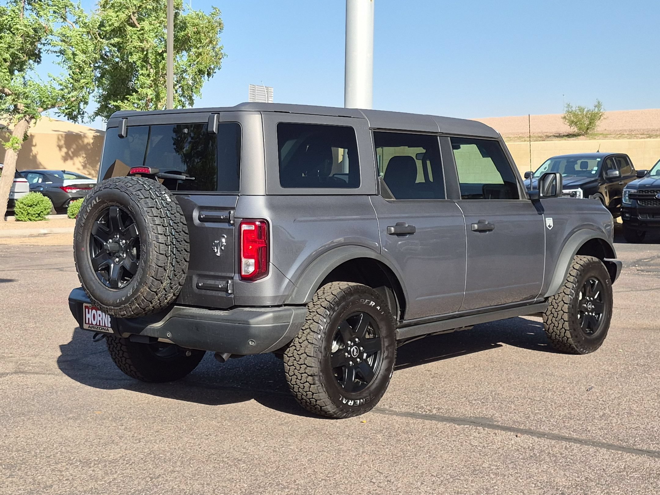 Used 2025 Ford Bronco Big Bend w/ Black Diamond Package AWD/4WD image 5