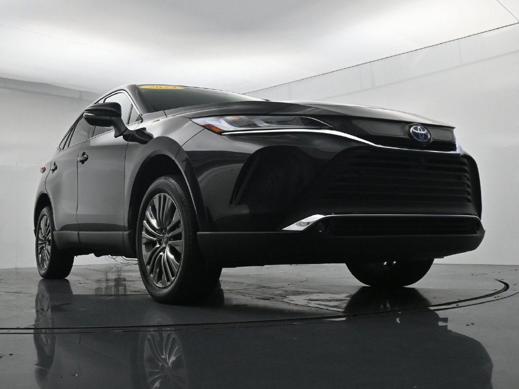 Used 2023 Toyota Venza Limited AWD/4WD image 32
