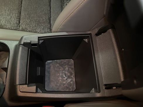 Used 2023 Chevrolet Colorado ZR2 image 33