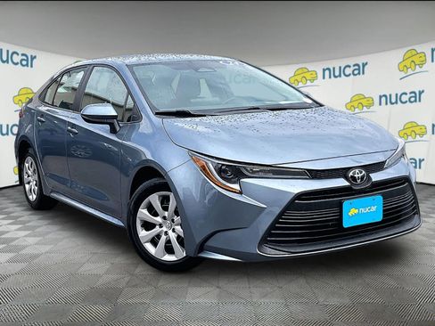 Used 2024 Toyota Corolla LE FWD image 1