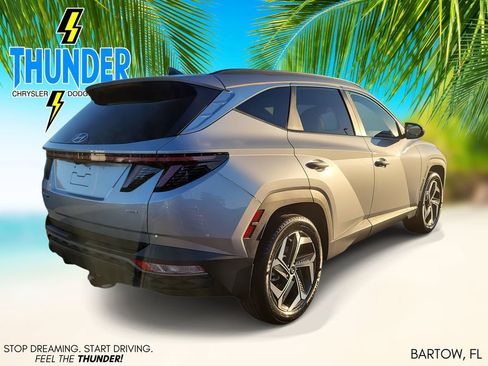 Used 2023 Hyundai Tucson SEL w/ Convenience Package image 4