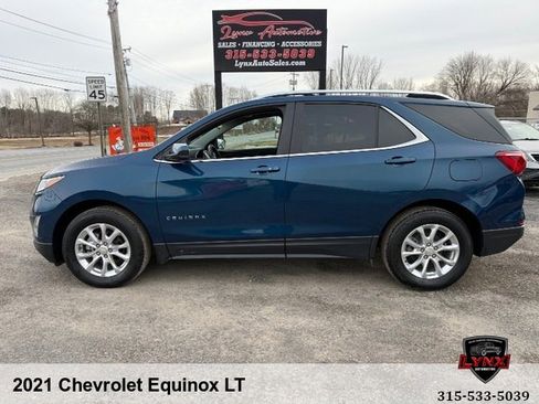 Used 2021 Chevrolet Equinox LT image 2