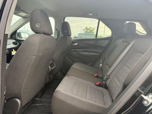 Used 2024 Chevrolet Equinox LT w/ LPO, Floor Liner Package FWD image 10