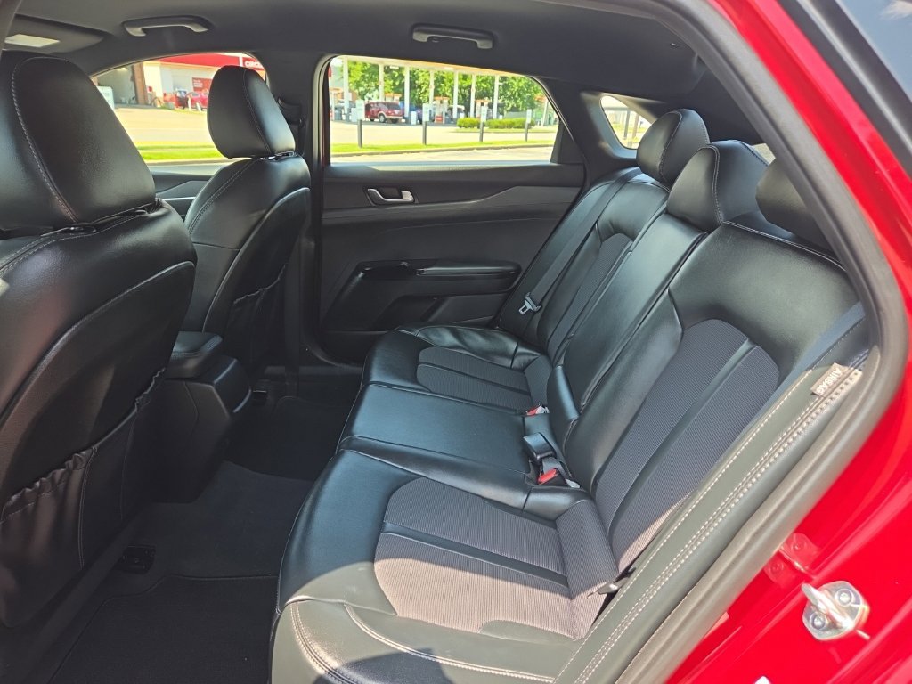 Used 2023 Kia K5 GT-Line w/ GT-Line Premium Package FWD image 18