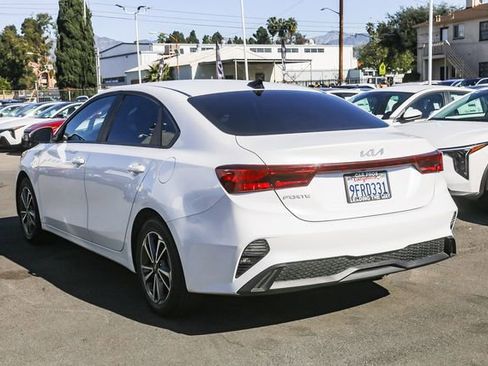 Used 2023 Kia Forte LXS image 8
