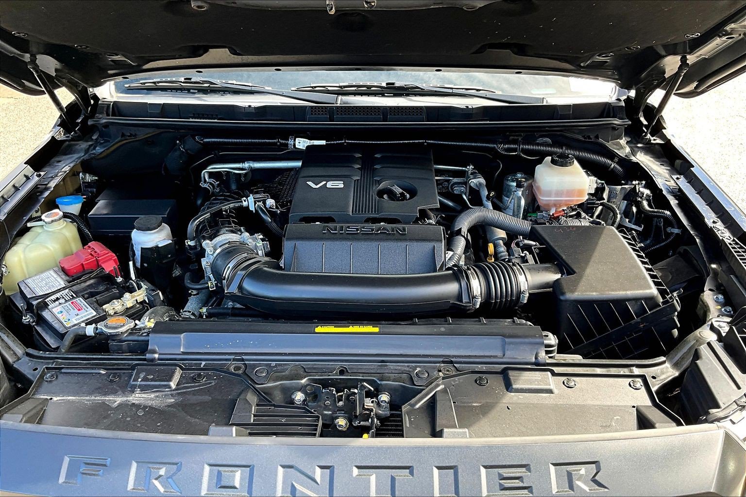 Used 2022 Nissan Frontier PRO-4X AWD/4WD image 27