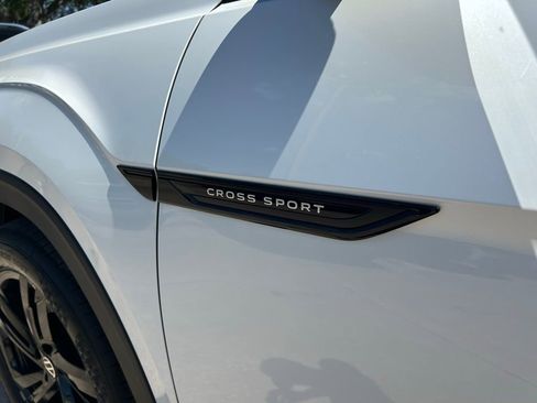 New 2026 Volkswagen Atlas Cross Sport SEL R-Line AWD/4WD image 40