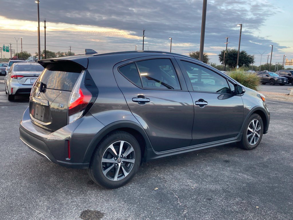 Used 2019 Toyota Prius C FWD image 5