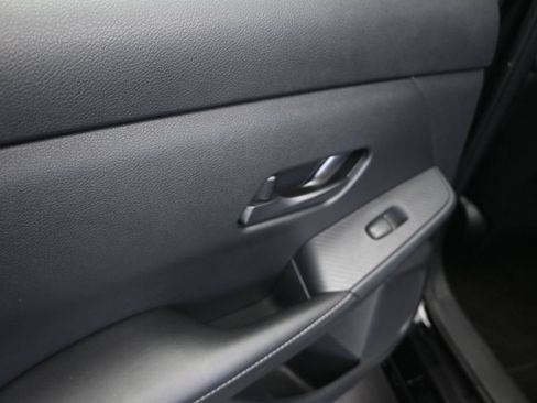 Used 2025 Nissan Sentra S FWD image 15