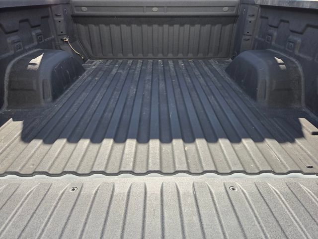 Certified 2025 Chevrolet Silverado 1500 Custom w/ Turbomax Blackout Package AWD/4WD image 13
