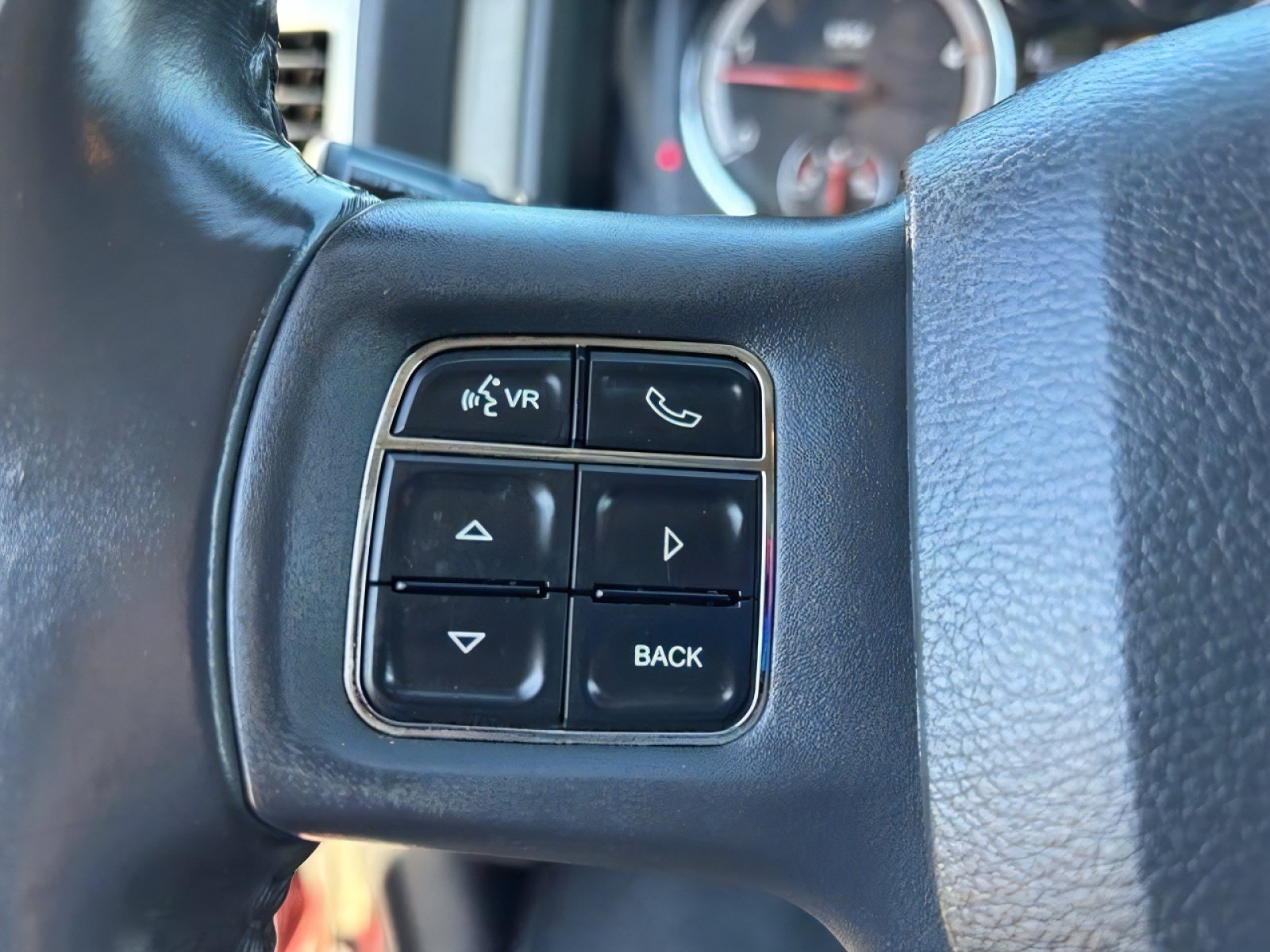 Used 2012 RAM 3500 SLT AWD/4WD image 21