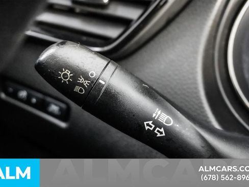 Used 2018 Nissan Rogue Sport S w/ S Appearance Package image 27