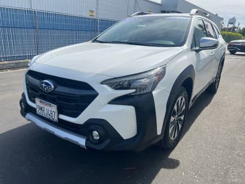 Certified 2024 Subaru Outback Touring AWD/4WD image 9