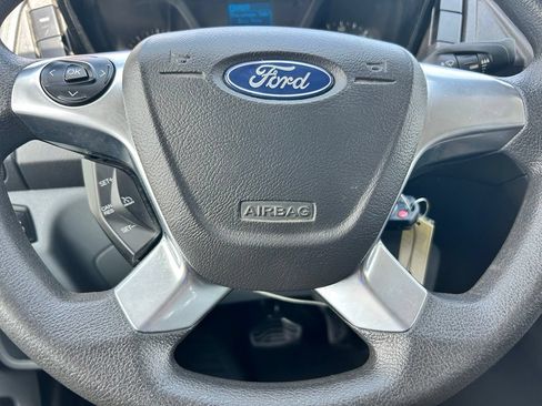Used 2019 Ford Transit 250 130 Low Roof w/ Exterior Upgrade Package RWD image 11