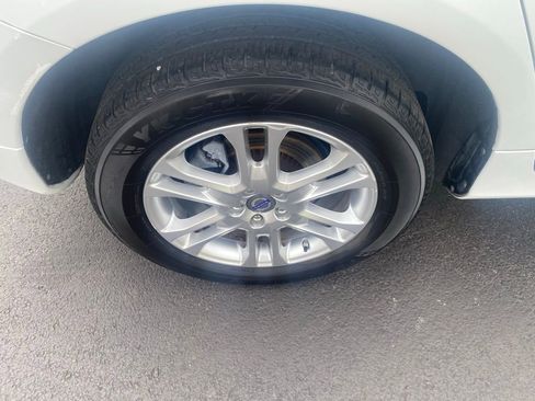 Used 2014 Volvo XC60 3.2 image 32