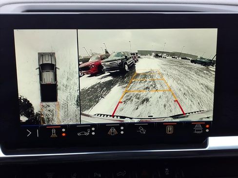 Used 2024 GMC Sierra 2500 SLT w/ SLT Premium Package image 27