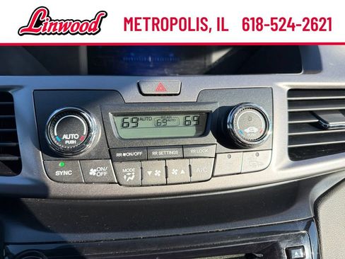 Used 2017 Honda Odyssey SE image 23