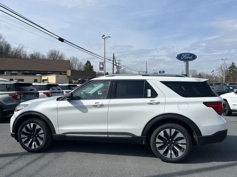 New 2026 Ford Explorer Platinum image 6