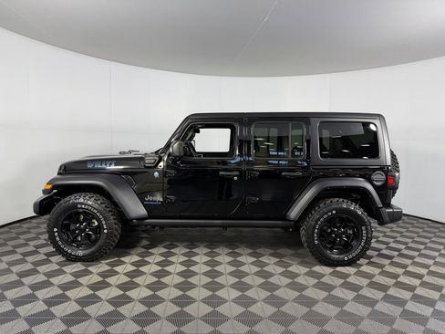 Certified 2023 Jeep Wrangler Unlimited image 10