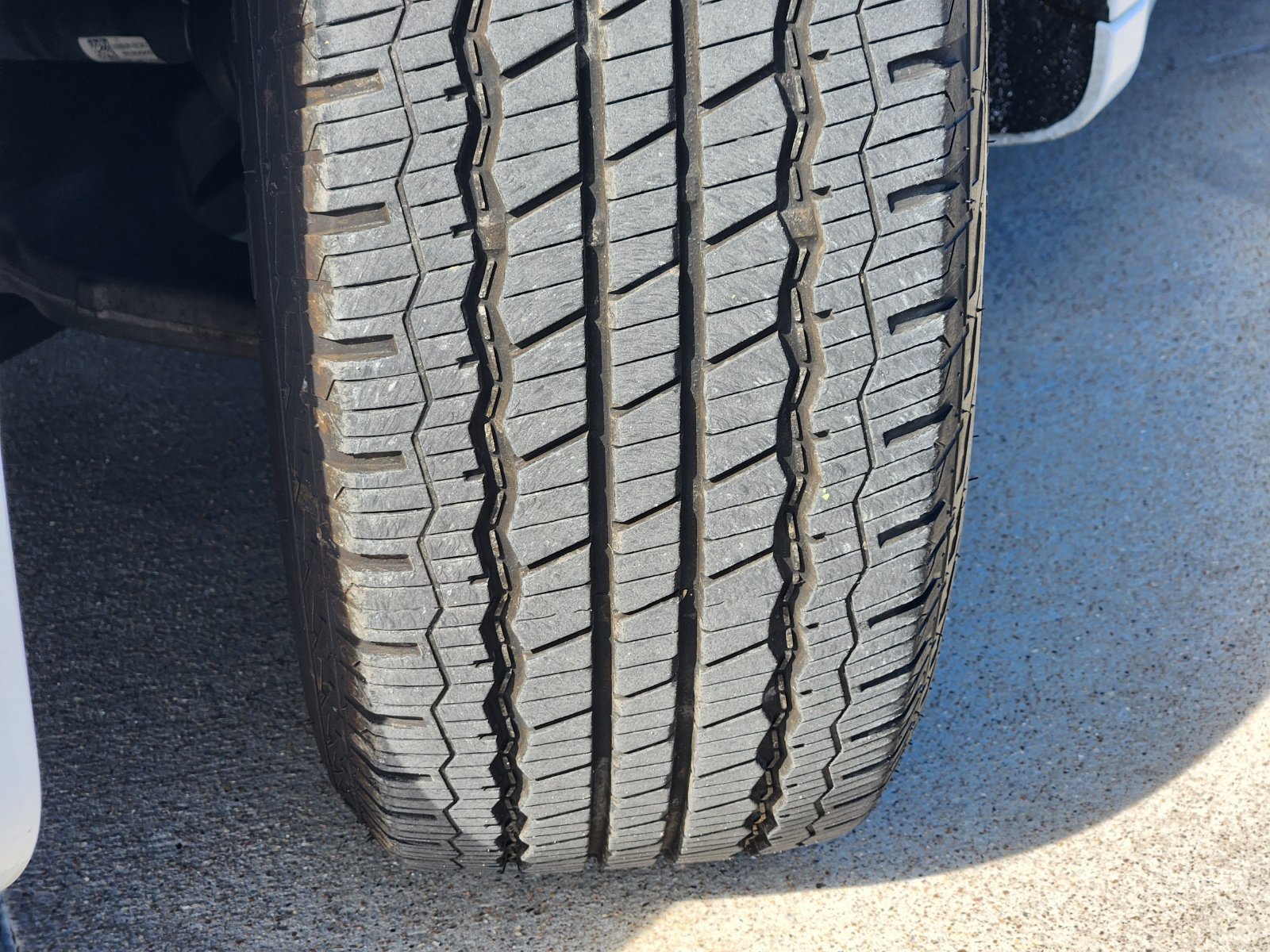 Used 2025 Chrysler Pacifica Select FWD image 14