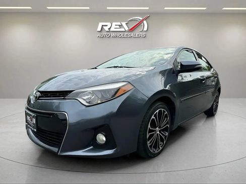 Used 2015 Toyota Corolla S Premium image 35