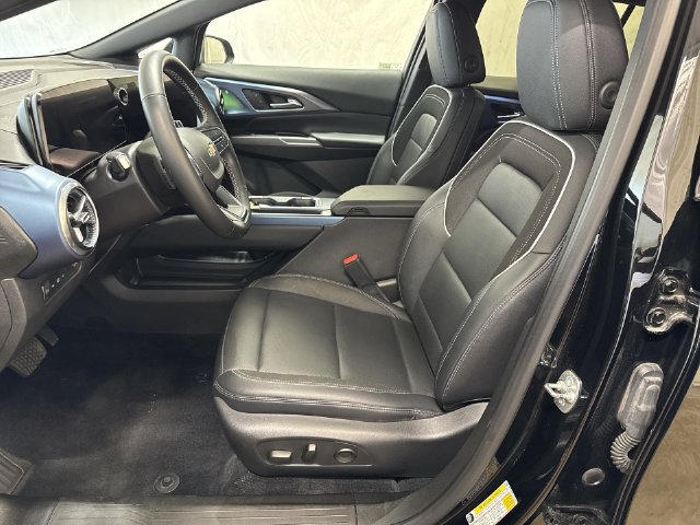 Used 2024 Chevrolet Equinox EV LT AWD/4WD image 10