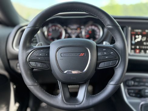 Used 2022 Dodge Challenger R/T Scat Pack image 22