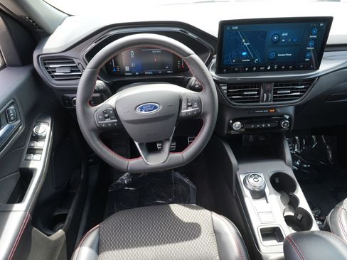 Used 2024 Ford Escape ST-Line w/ Tech Pack #1 FWD image 23
