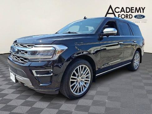 Certified 2023 Ford Expedition Platinum AWD/4WD image 3