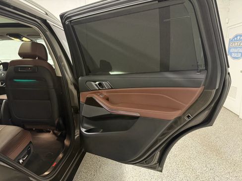 Used 2021 BMW X7 xDrive40i w/ Premium Package AWD/4WD image 69